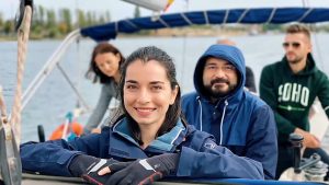 Alexandra Ușurelu, de la muzică la cârma navelor cu motor și vele: „Fac asta împreună cu soțul meu, pentru a merge împreună în direcţia dorită a busolei”