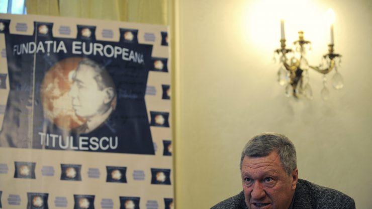 Caricaturistul și jurnalistul Octavian Andronic, ANDO, a murit