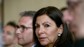 Primăria Parisului a fost amendată pentru că a pus prea multe femei în funcții de conducere. Primar: „Este absurd“