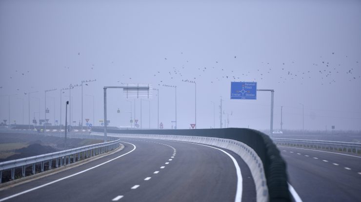 Ministrul Drulă: A fost desemnată firma care va realiza Lotul 4 al Autostrăzii Sibiu-Pitești. Când ar putea începe lucrările