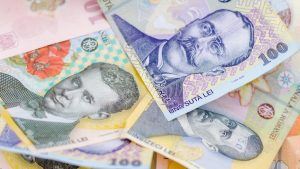 Aproape 5.000 de români au intrat în 2020 în liga celor care au depozite de peste 100.000 de euro