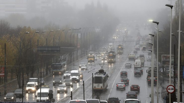 Cartierul Berceni a rămas fără apă caldă, curent și căldură: „Parcă-i pe vremea lui Ceaușescu”