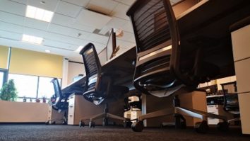 Avocat: Angajatorul trebuie să plătească angajaților care lucrează de acasă o parte din chirie şi din utilităţi