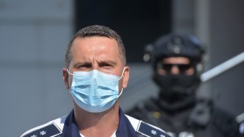 Motivul uimitor pentru care șeful Poliției Capitalei a cerut Instanței să închidă un cont de Facebook. Judecătorii nu i-au dat dreptate