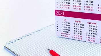 Calendarul sărbătorilor legale 2021: De câte zile libere se bucură angajaţii din România