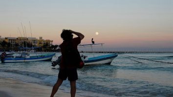 Doi români au plecat în Caraibe şi s-au întors acasă după 8 luni. Experiențele trăite „blocați în Paradis“