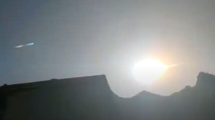 O bilă uriașă de foc observată deasupra unei regiuni din China i-a uimit pe locuitori. Despre ce ar fi vorba