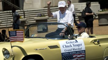 A murit primul pilot care a depășit viteza sunetului. Chuck Yeager avea 97 de ani