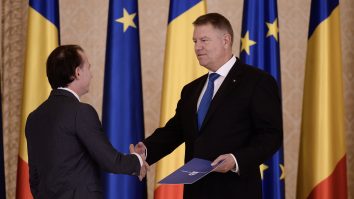 Iohannis a semnat decretul pentru desemnarea lui Florin Cîţu în funcţia de premier. Cîțu: „Vin cu o echipă de profesionişti”. VIDEO