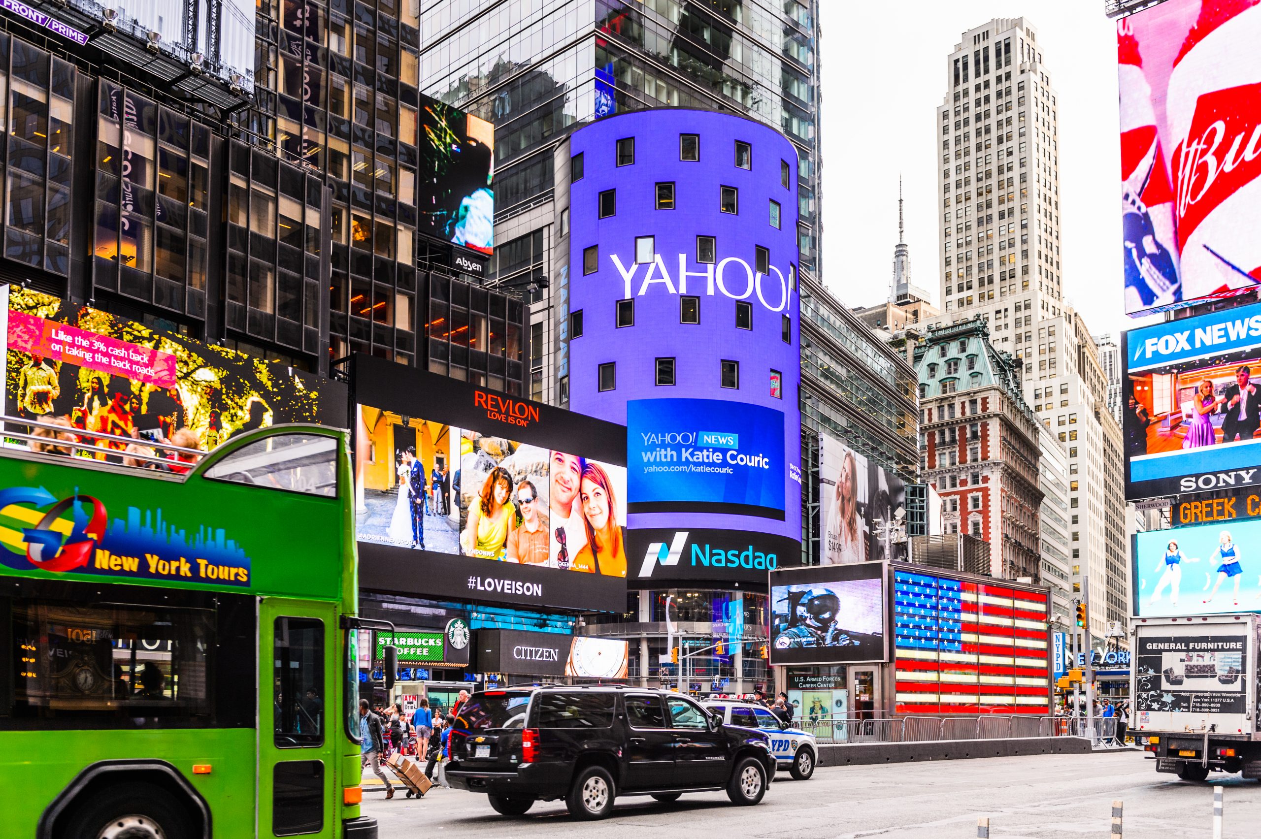 8 miliarde de dolari, irosite pe reclame. „Publicitatea nu mai aduce voturi”