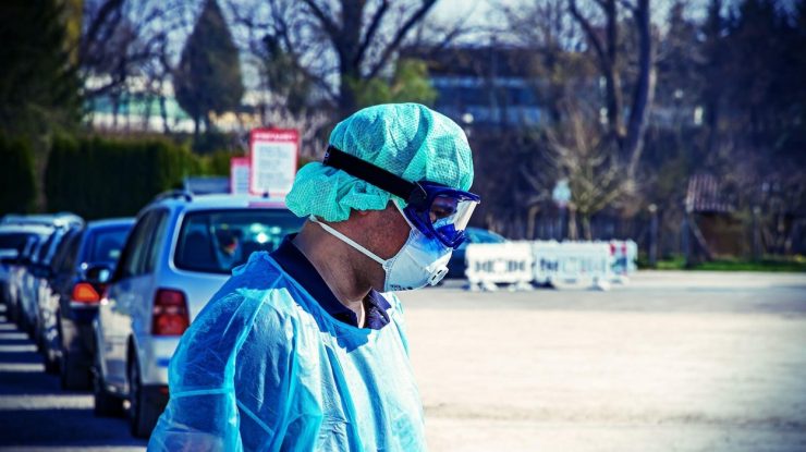 Topul județelor cu cele mai multe infectări de coronavirus. Aproximativ 2000 de cazuri noi în București