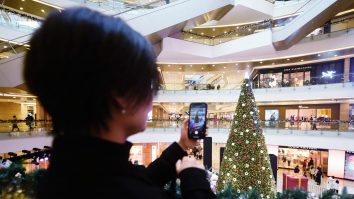 Mallurile din București sting lumina de frica facturilor la energie