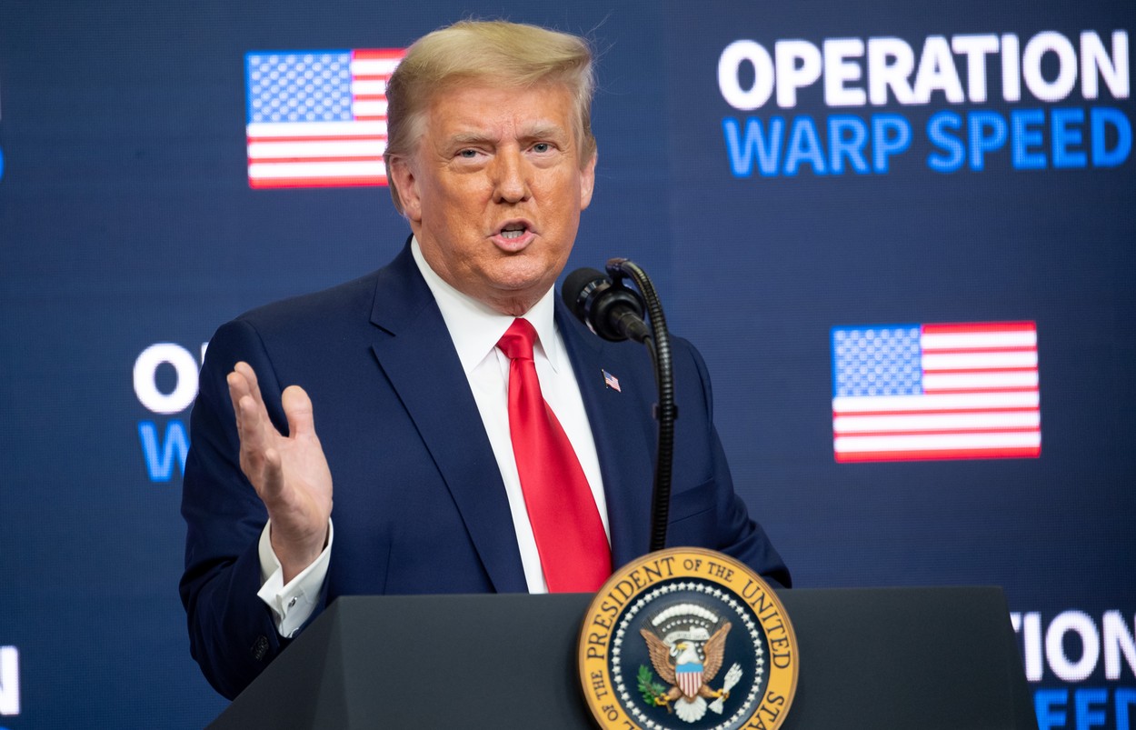 Donald Trump a strâns fonduri de peste 200 de milioane de dolari. Ce plănuiește să facă cu banii