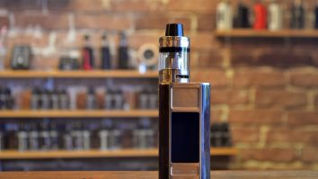 Studiu: Țigările electronice cu arome sunt extrem de nocive pentru sistemul respirator