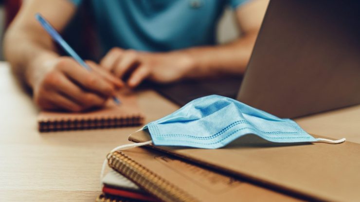 Simulările pentru Bacalaureat, sub semnul confuziei. Elev: „Am pierdut deja un an, acum totul o să se lase pe ultima sută“