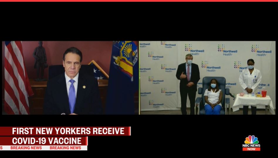 O asistentă la terapie intensivă, primul cetățean american care s-a vaccinat cu serul Pfizer