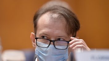 Florin Cîțu: Când îmi vine rândul sigur mă voi vaccina