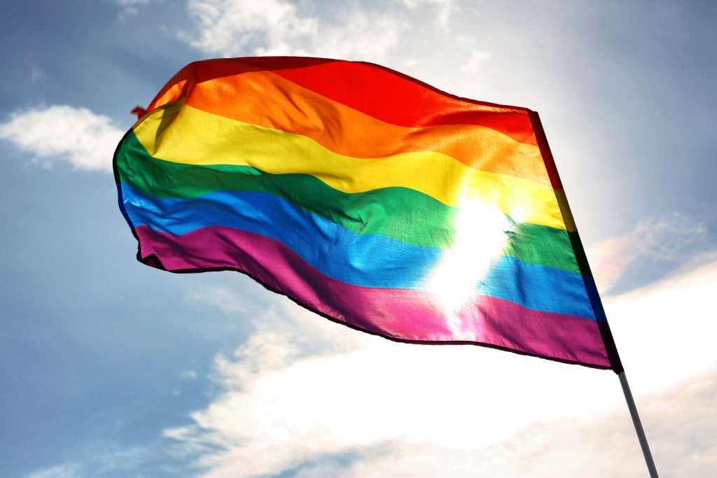 Cuplurile gay, din ce în ce mai tolerate de Biserica Catolică. „Nici măcar condamnarea la închisoare nu a schimbat dragostea”