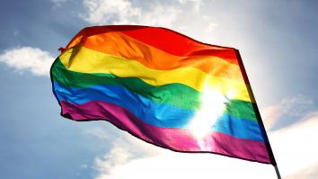 Cuplurile gay, din ce în ce mai tolerate de Biserica Catolică. „Nici măcar condamnarea la închisoare nu a schimbat dragostea”