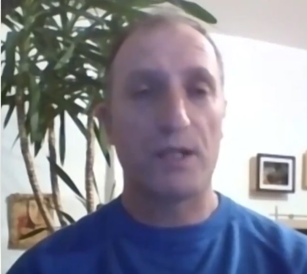 George, pompier român stabilit în Irlanda de Nord, a povestit cum a fost să se vaccineze anti-Covid