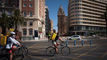 Cât câștigă șoferii de Uber și livratorii pe timp de pandemie