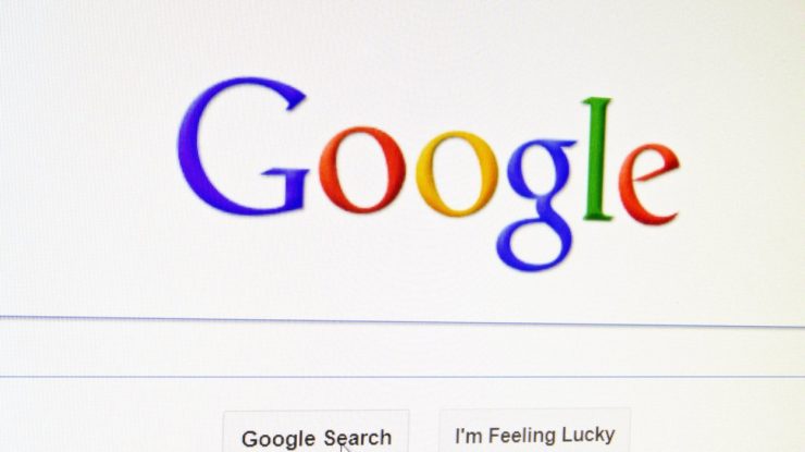 Topul căutărilor pe Google în anul 2020. Ce îi interesează pe români