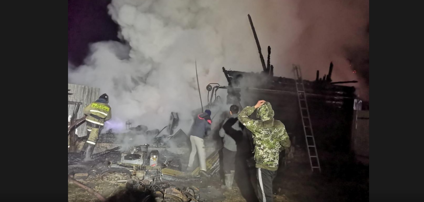 11 bătrâni cu probleme locomotorii au murit, după ce azilul în care locuiau a luat foc