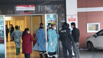 Opt pacienți au murit în urma unui incendiu dintr-o secție ATI COVID din Turcia. Cazul este anchetat