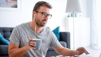 Ce salariu net au avut IT-iștii în luna octombrie 2020. Scădere de 1% față de septembrie 2020