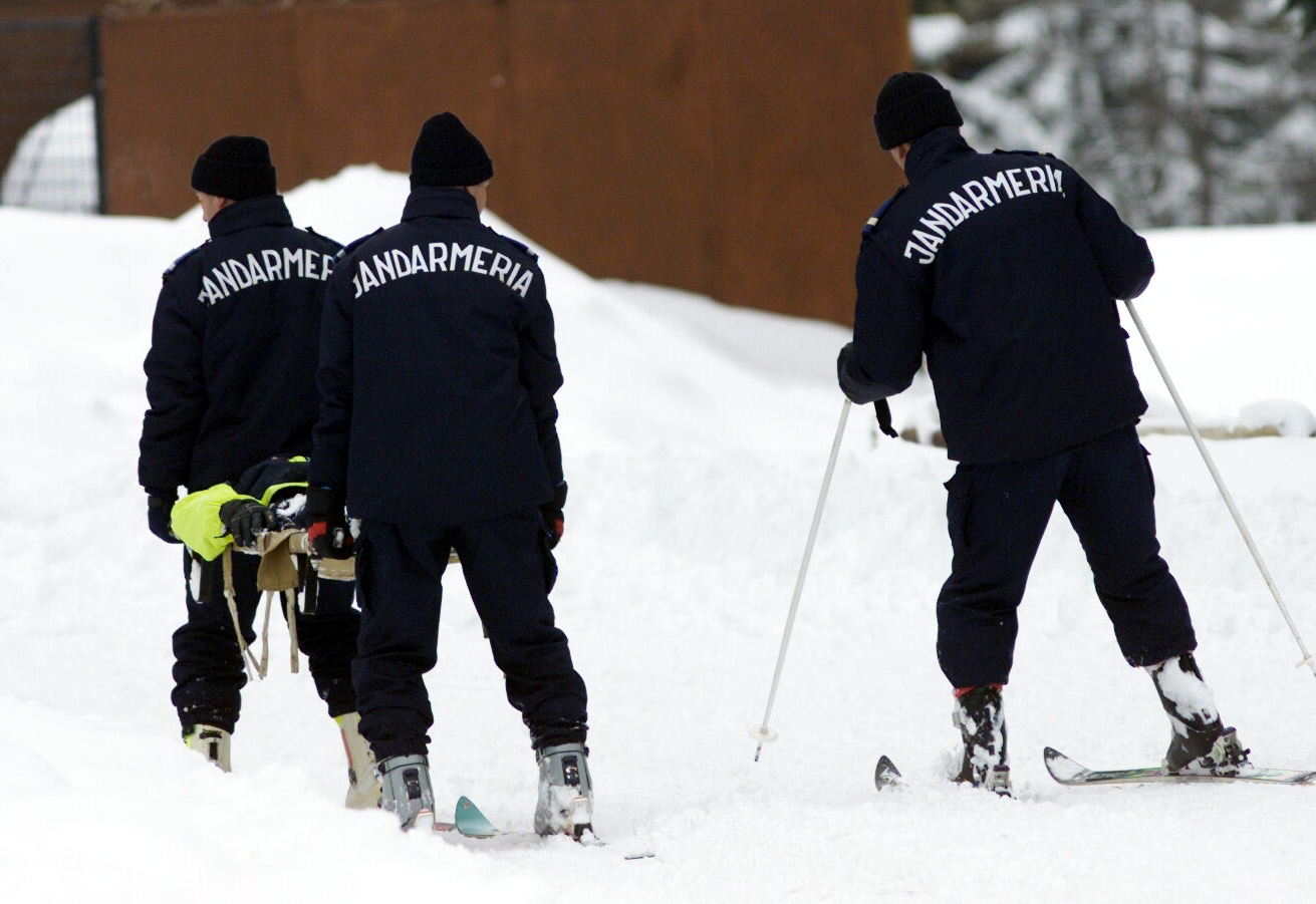 Pârtiile de schi, pline de români. CLSU Sinaia a luat măsuri suplimentare