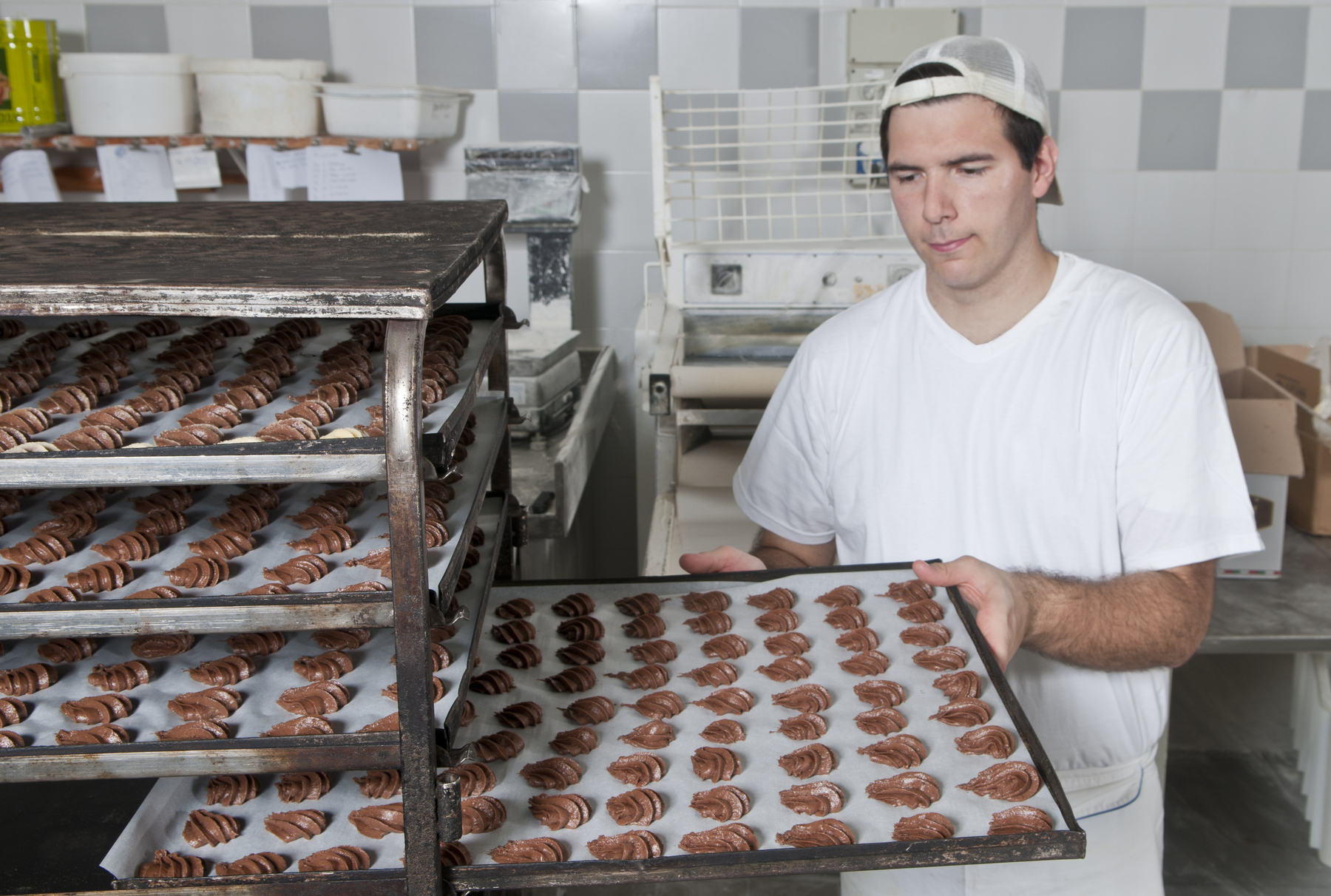 Se fac angajări de Sărbători. Care sunt cele mai răspândite locuri de muncă în această perioadă