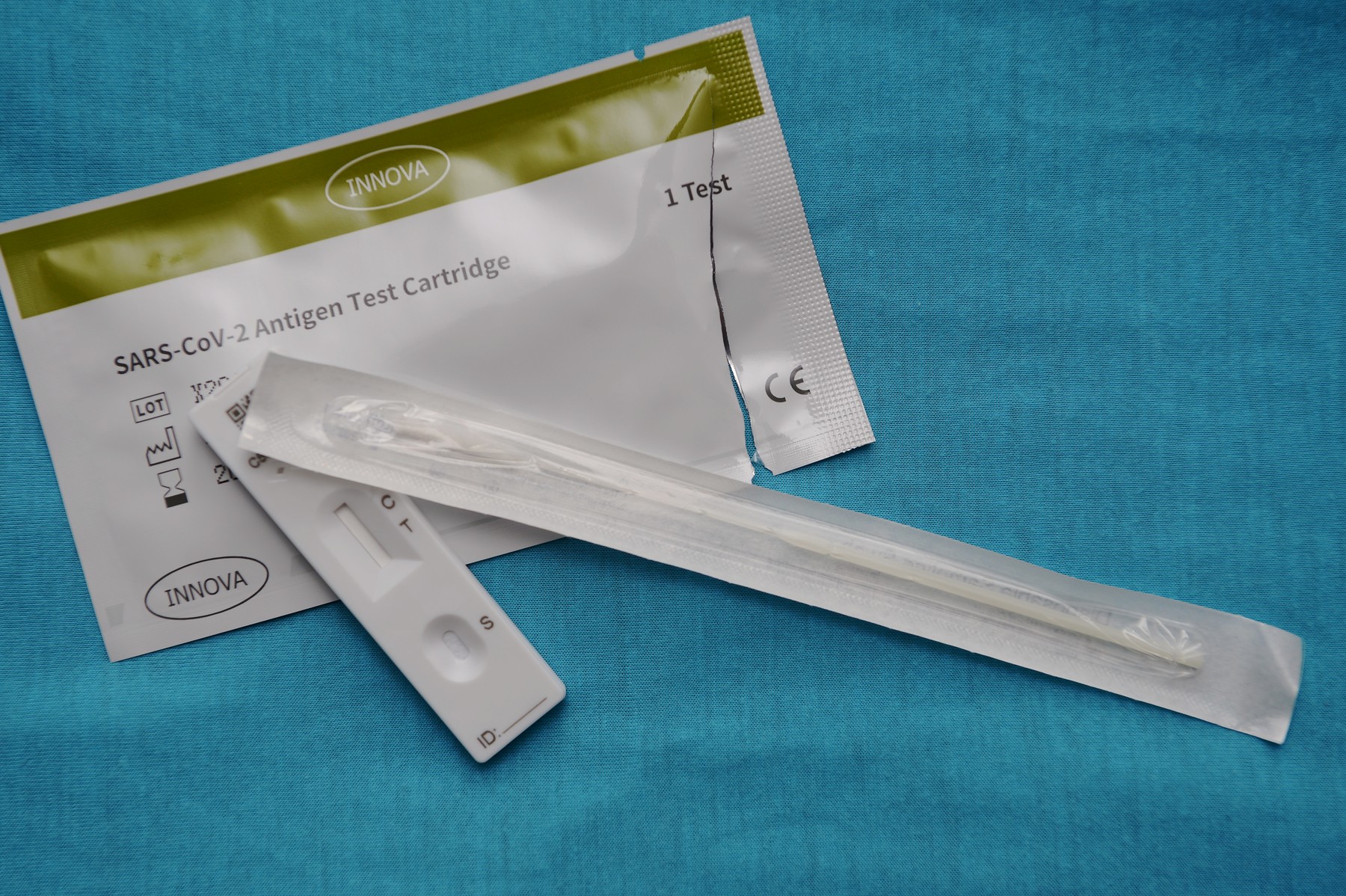 A fost aprobat primul kit de testare Covid fără prescripţie. Cum sunt comunicate rezultatele