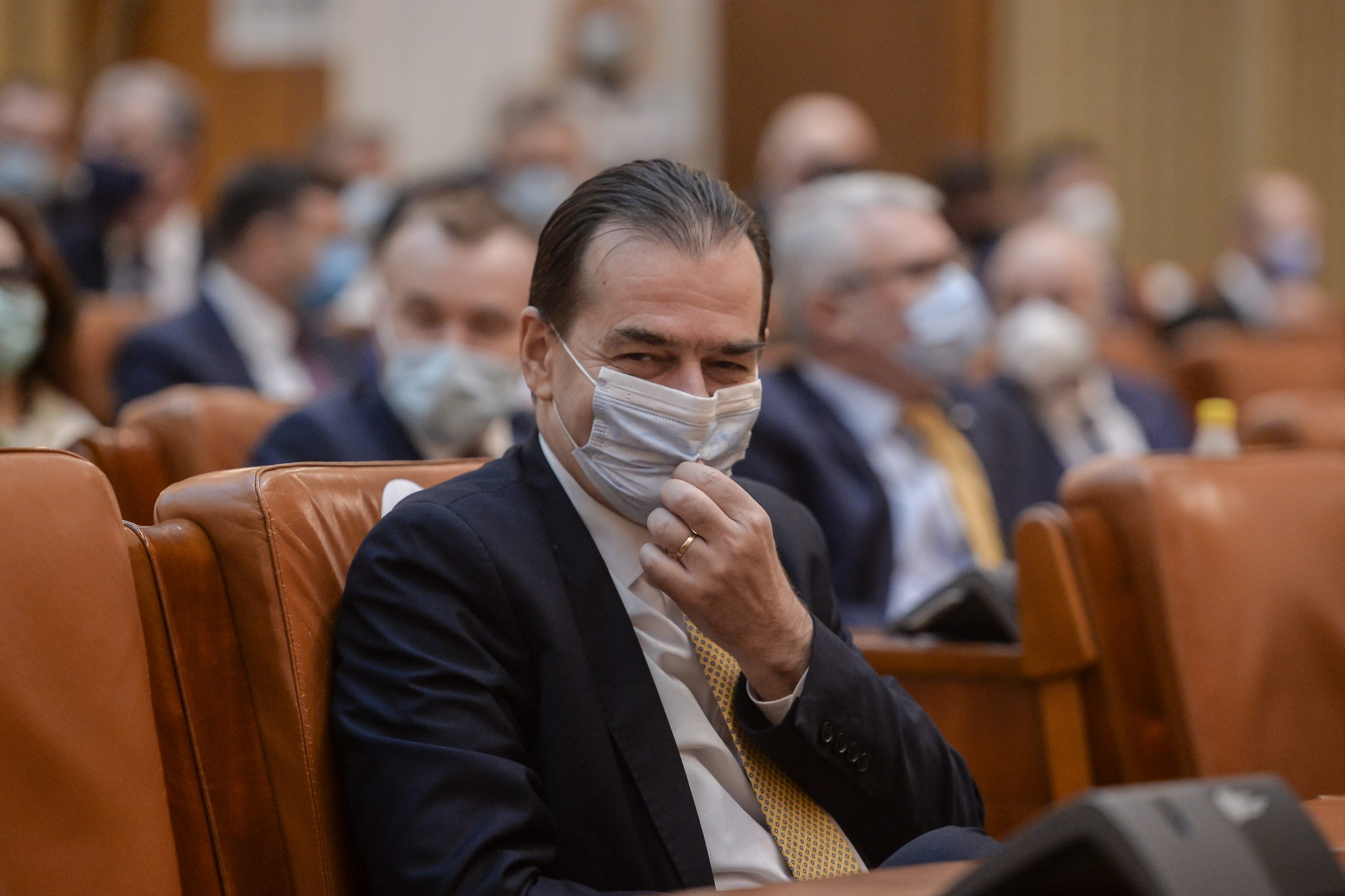 CCR a respins cererea AUR: Orban rămâne preşedintele Camerei Deputaţilor