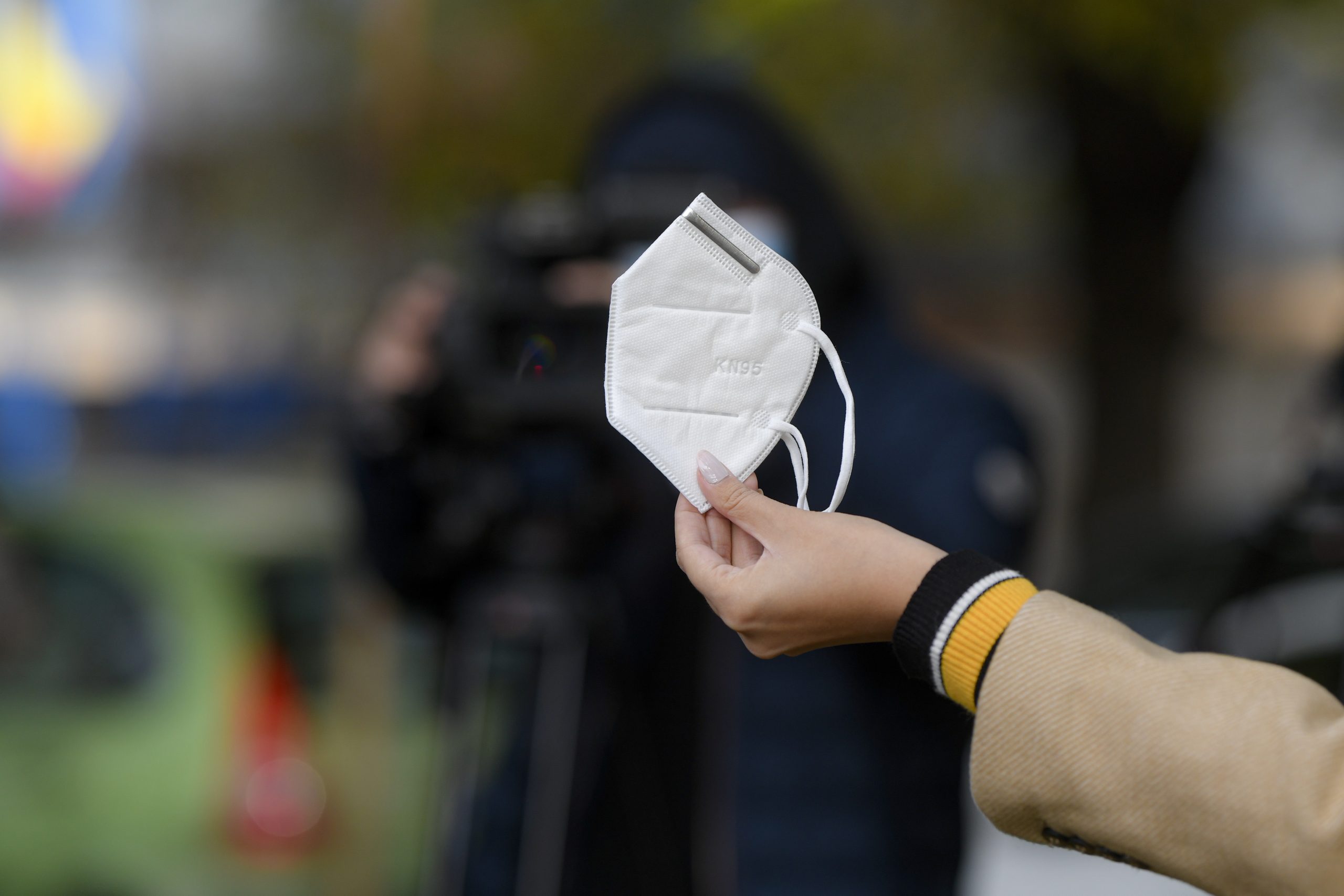 Avertisment: Încă 9 tipuri de măşti de protecţie de pe piaţă sunt neconforme