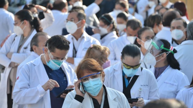 Câte cadre medicale a vaccinat România în două zile? Care este situația în alte state europene