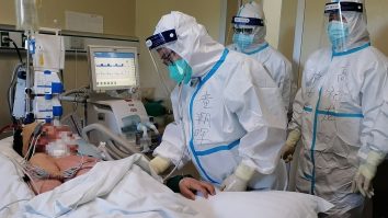 Medic psihiatru: „Pandemia de COVID afectează individul încă dinainte de a fi expus patogenului”