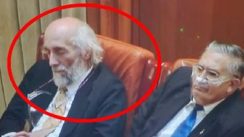 Senator AUR, surprins dormind în Parlament: „Eram în poziţia vishuddha chakra, activează conexiuni mintale speciale“