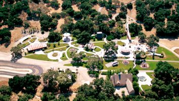 Moșia Neverland a lui Michael Jackson, vândută la licitație pentru 22 milioane de dolari. Cine a cumpărat-o