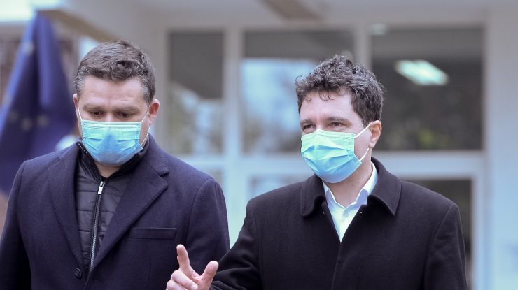 Nicușor Dan, la ieșirea de la urne: „Deși suntem un popor emoțional, îi îndemn pe români să voteze cu capul“