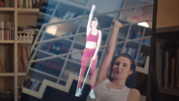 Oglinda „fitness”, invenția unui român. Cum funcționează