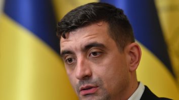 Cum se explică ascensiunea AUR: „E o iluzie să credem că se pot obţine 8,9% din voturile românilor doar folosind online“