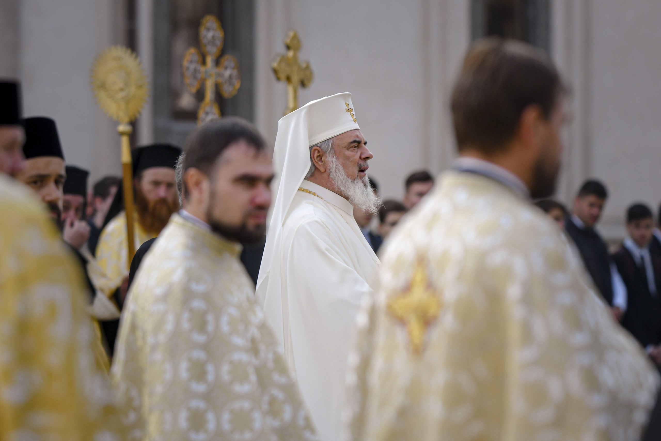 BOR: Patriarhia Română are o poziție favorabilă vaccinării