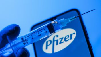 Vaccinul Pfizer oferă o protecție puternică după prima doză