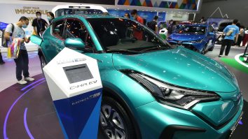 Piața auto derapează în România. Înmatriculările scad drastic față de anul trecut