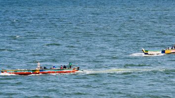 Un român a fost răpit de pirați în Golful Guineea. Dacă patronul lui nu dă banii repede, viața lui e în pericol