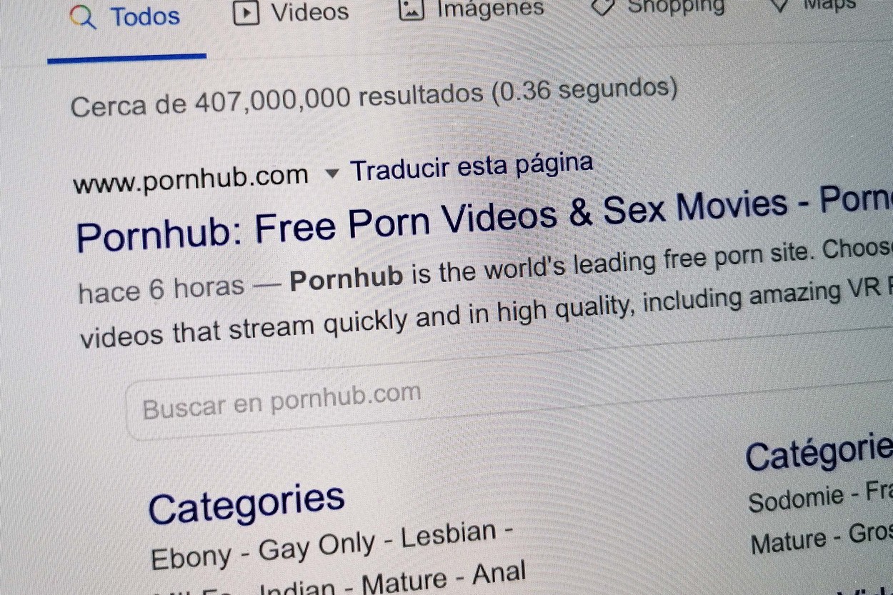 Pornhub a eliminat milioane de videoclipuri de pe platformă. Ce înseamnă această măsură pentru utilizatori