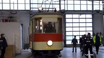 Acum 126 de ani primul tramvai electric circula în București. Cum au reacționat oamenii