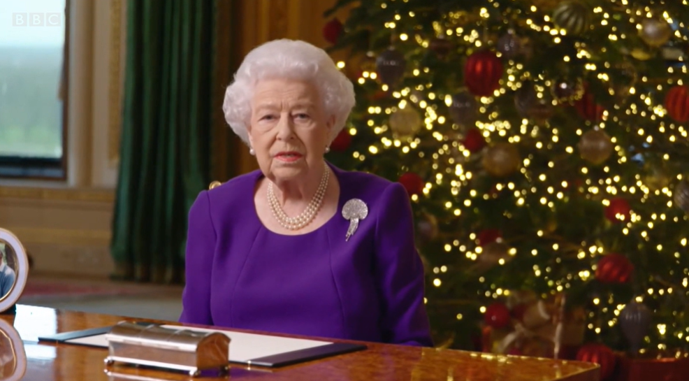 Mesajul Reginei Elisabeta a II-a de Crăciun: „După ele mai întunecate nopţi, există speranţă în zori”