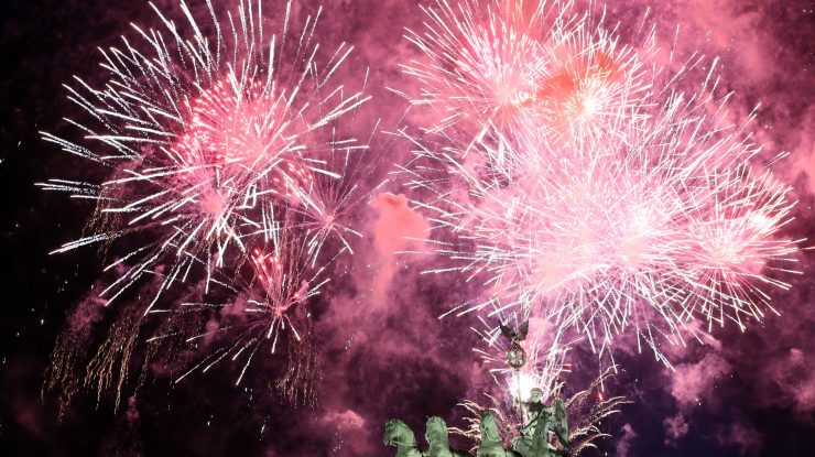 Cum va fi vremea de Revelion. Termometrele vor indica până la 17 grade Celsius. În București va ploua