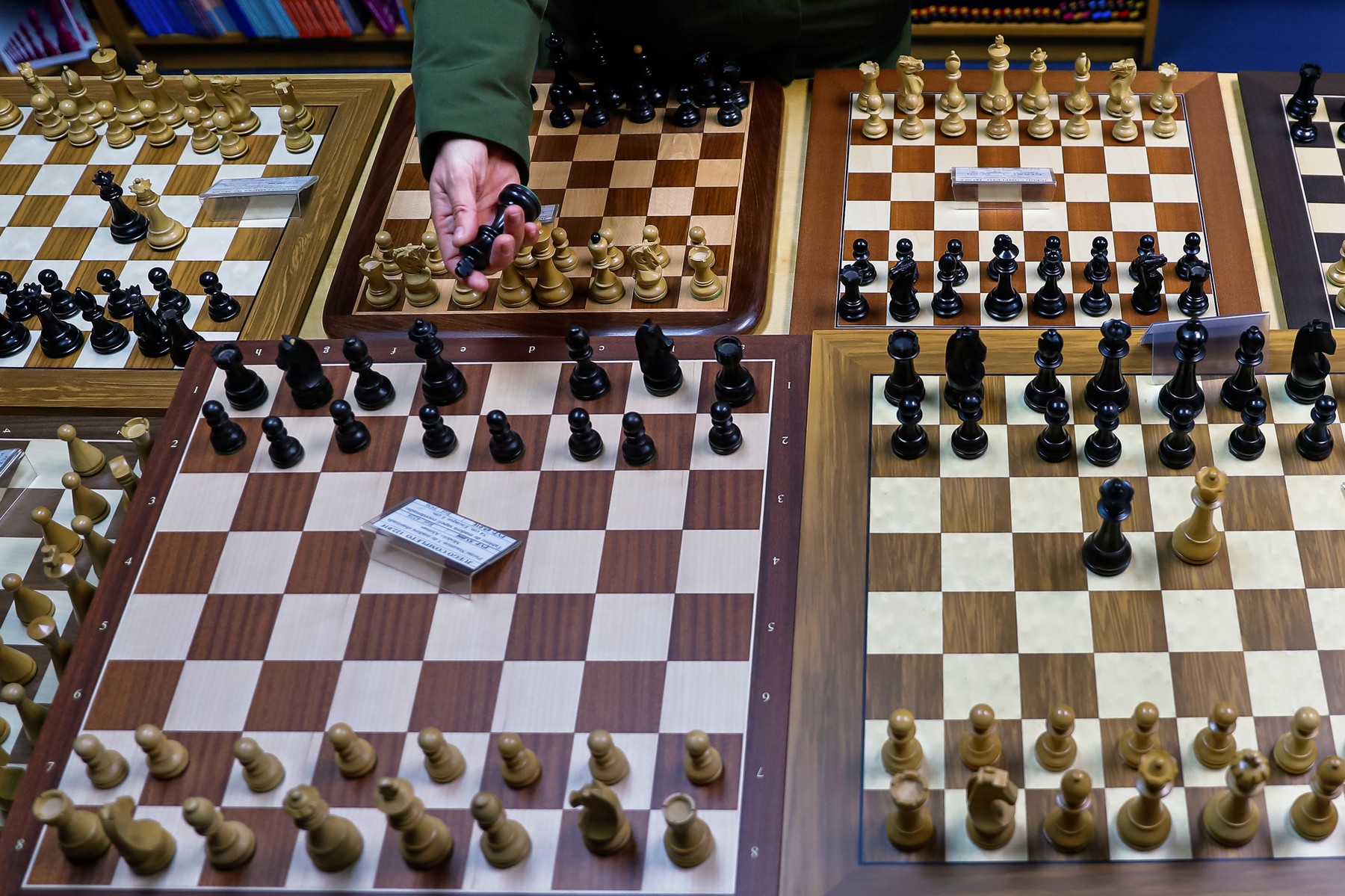 „Sportul minții” devine parte integrantă a sistemului educațional românesc prin programul „Educație prin șah”